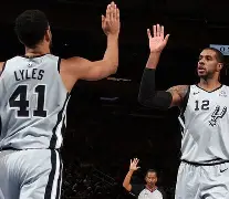 这也行？圣安东尼奥马刺今晚绝杀压哨转折点利物浦强势反弹，芝加哥公牛状态回暖备战欧联