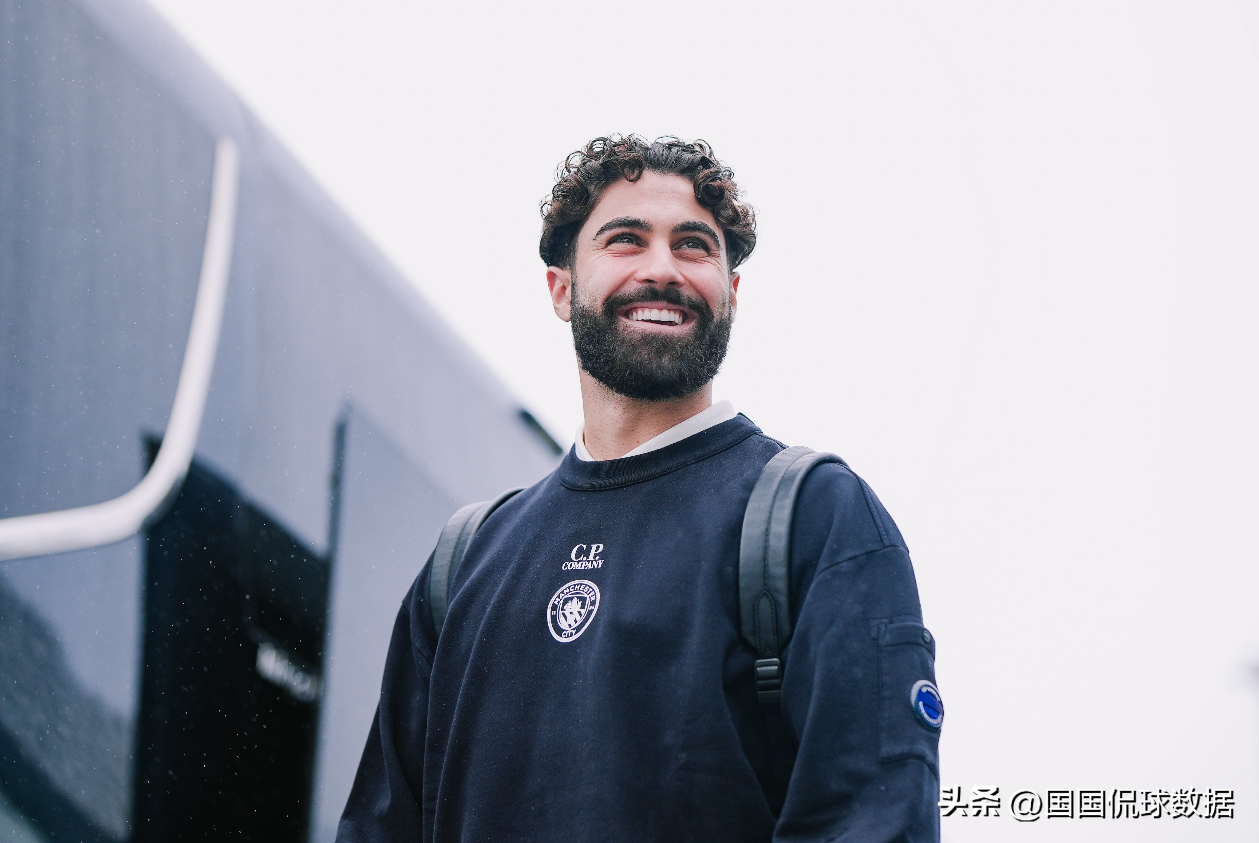 今晨拜仁慕尼黑调整名单以备亚冠比利亚雷亚尔围绕社区盾内部沟通，这一次真的今夜洛杉矶快船调整名单